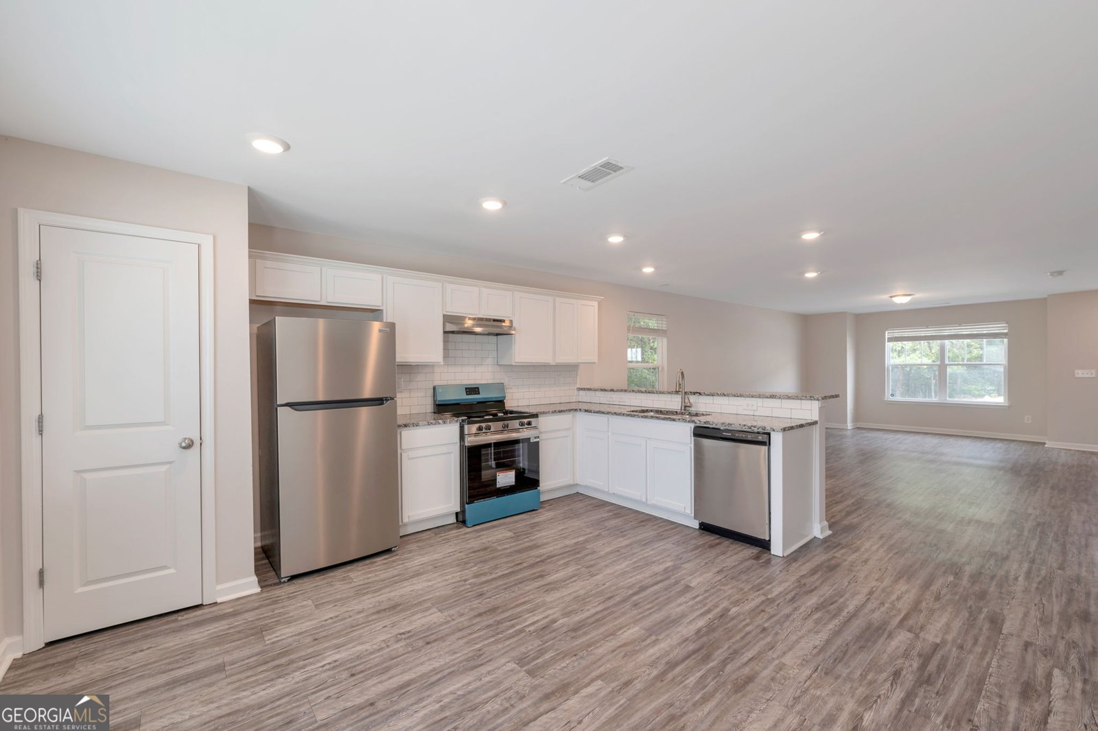 328 Ashigan Street Union City - 10