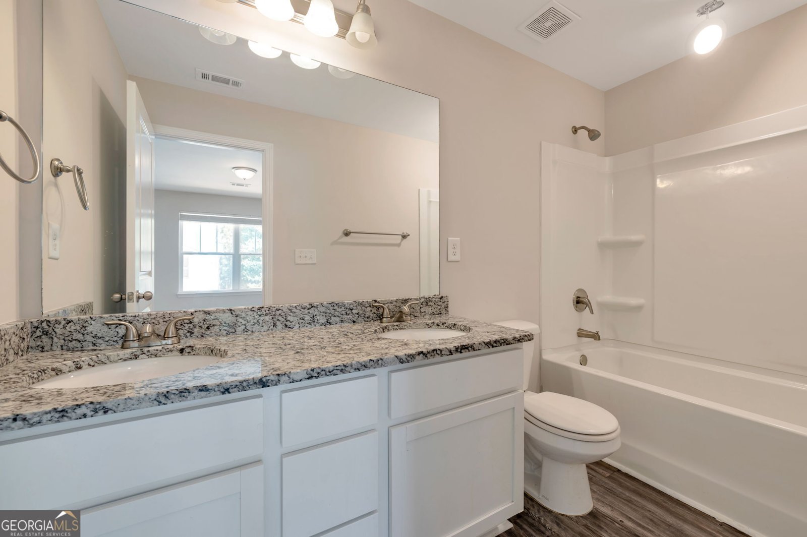 328 Ashigan Street Union City - 17