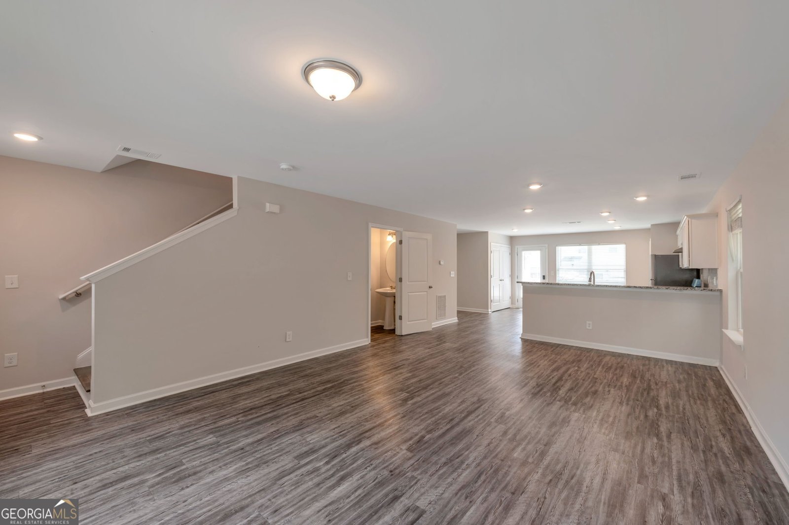 328 Ashigan Street Union City - 4