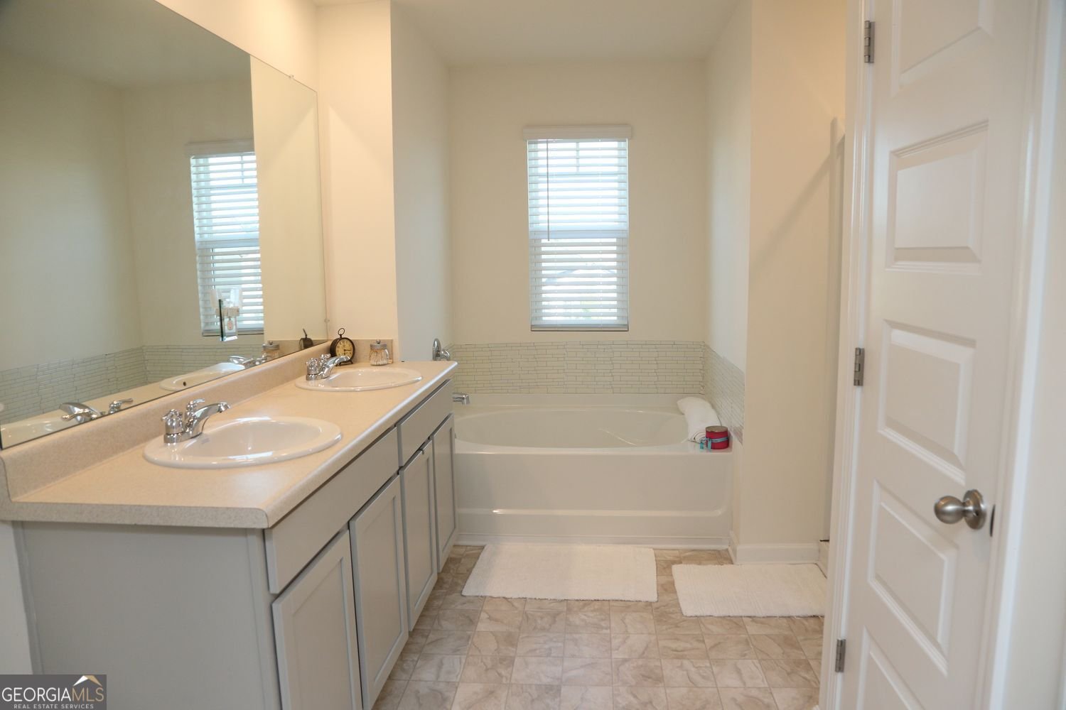 2106 Waycross Lane Dacula - 9