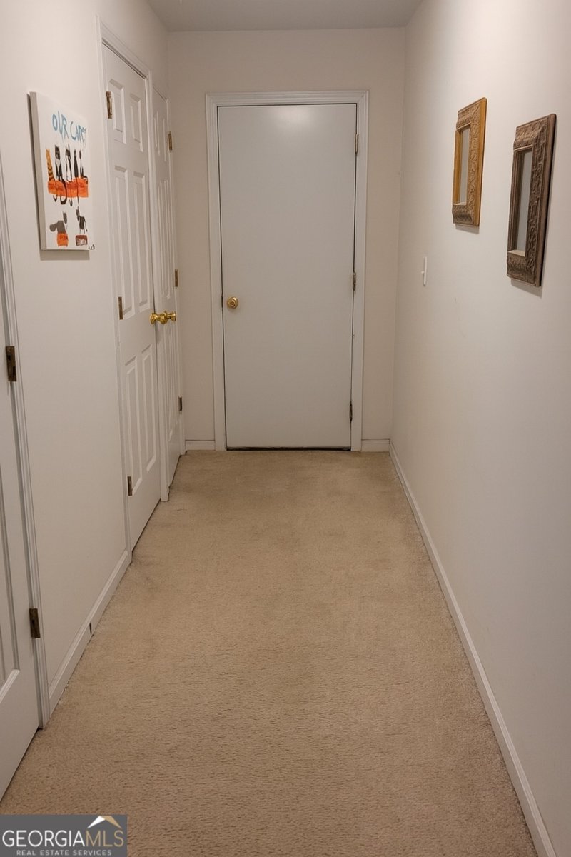 834 Kendall Park Drive Winder - 6