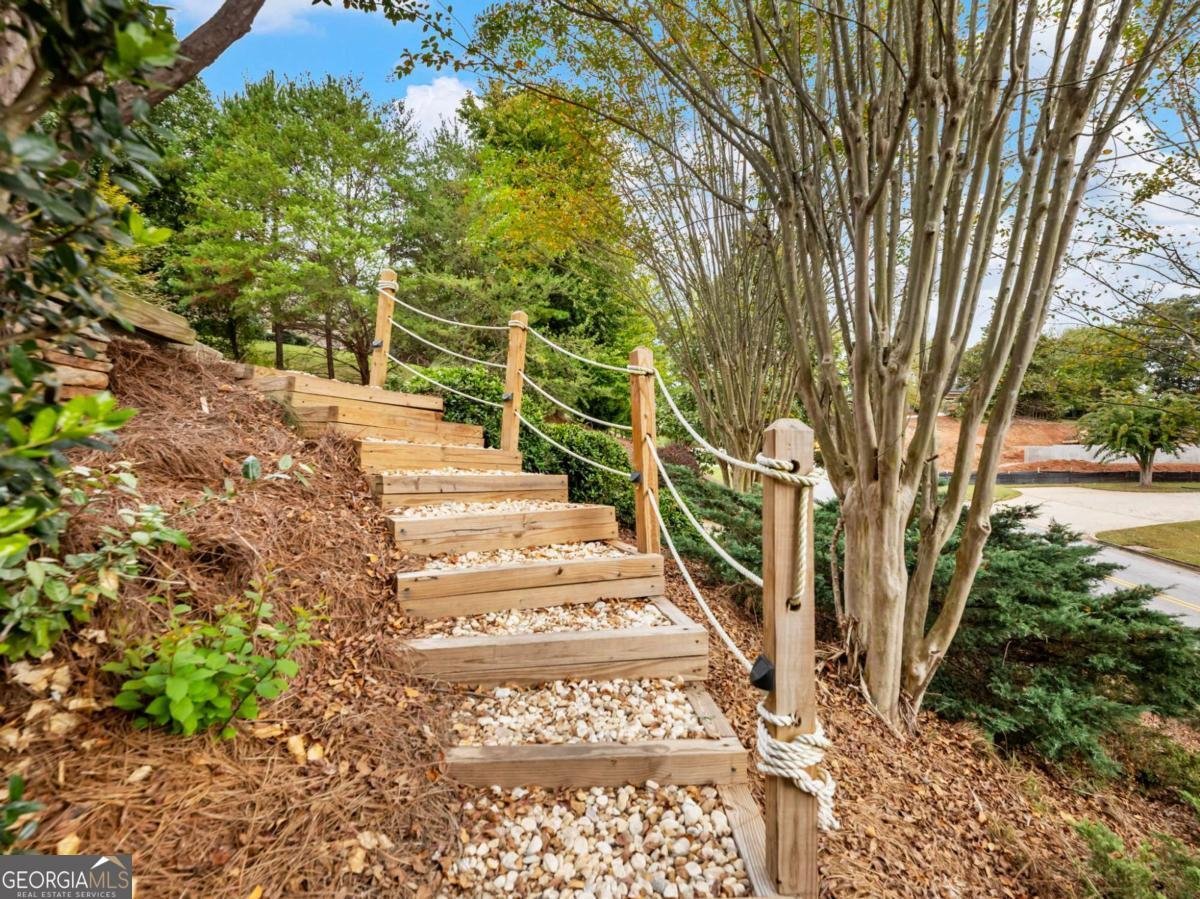 2641 Waters Edge Drive Gainesville - 21