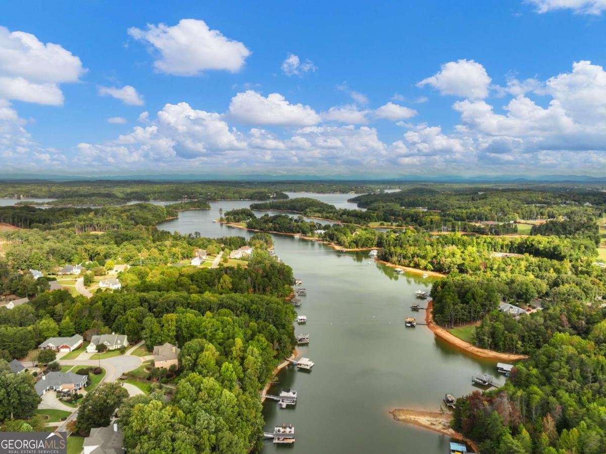 2641 Waters Edge Drive Gainesville - 29