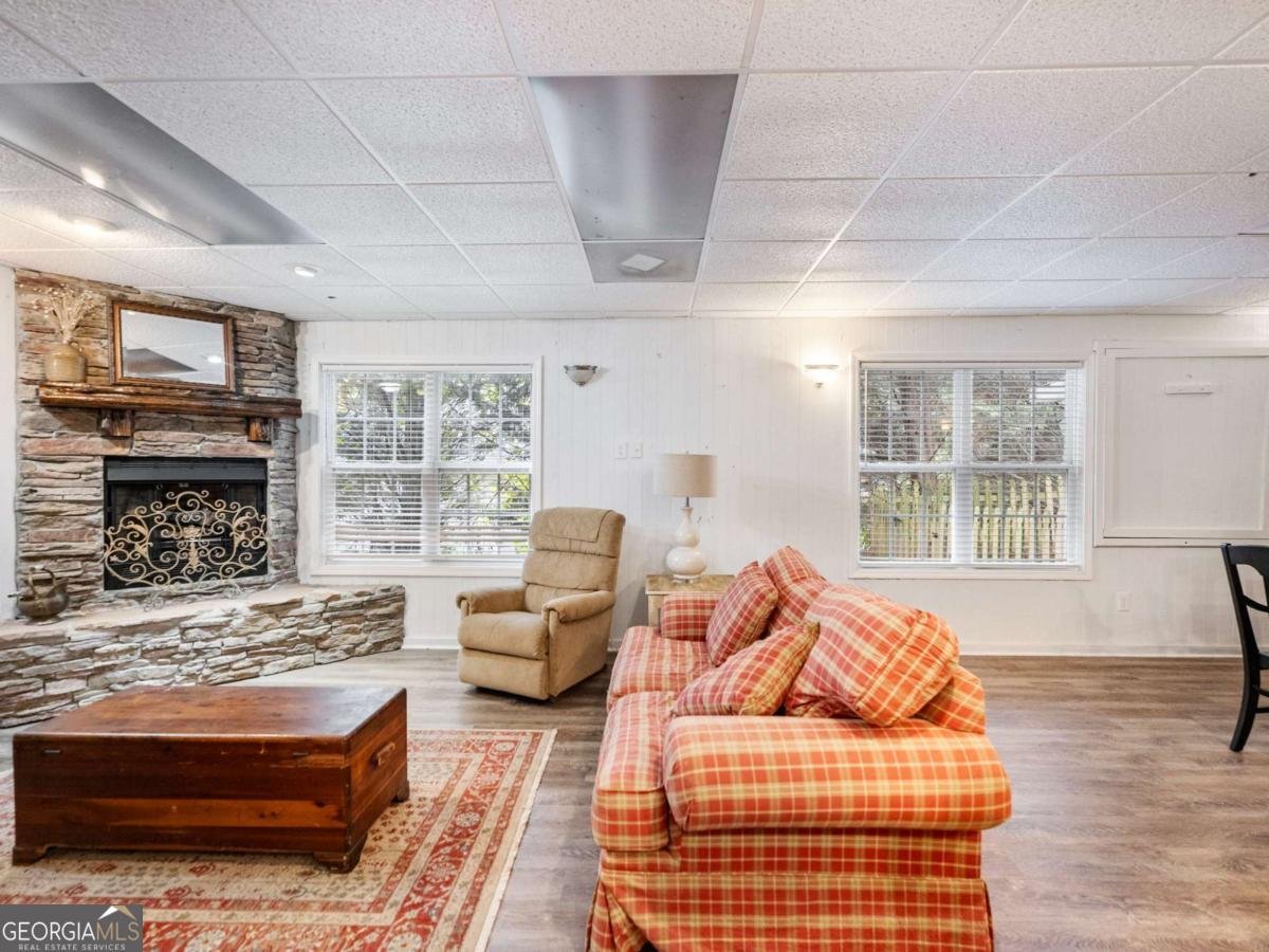 2641 Waters Edge Drive Gainesville - 37