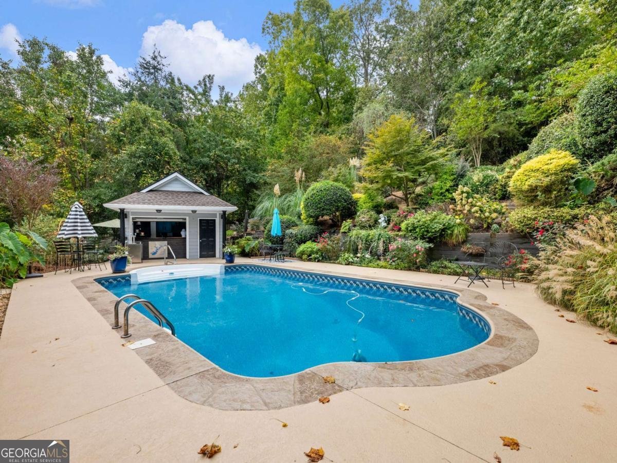 2641 Waters Edge Drive Gainesville - 48