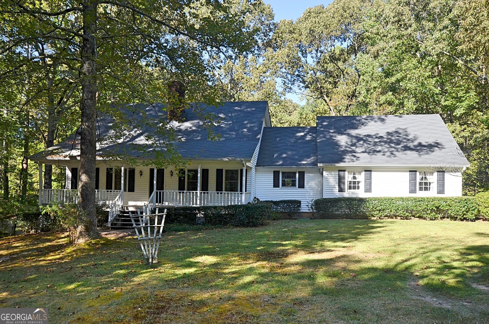 2878 Zingara Road Conyers - 1