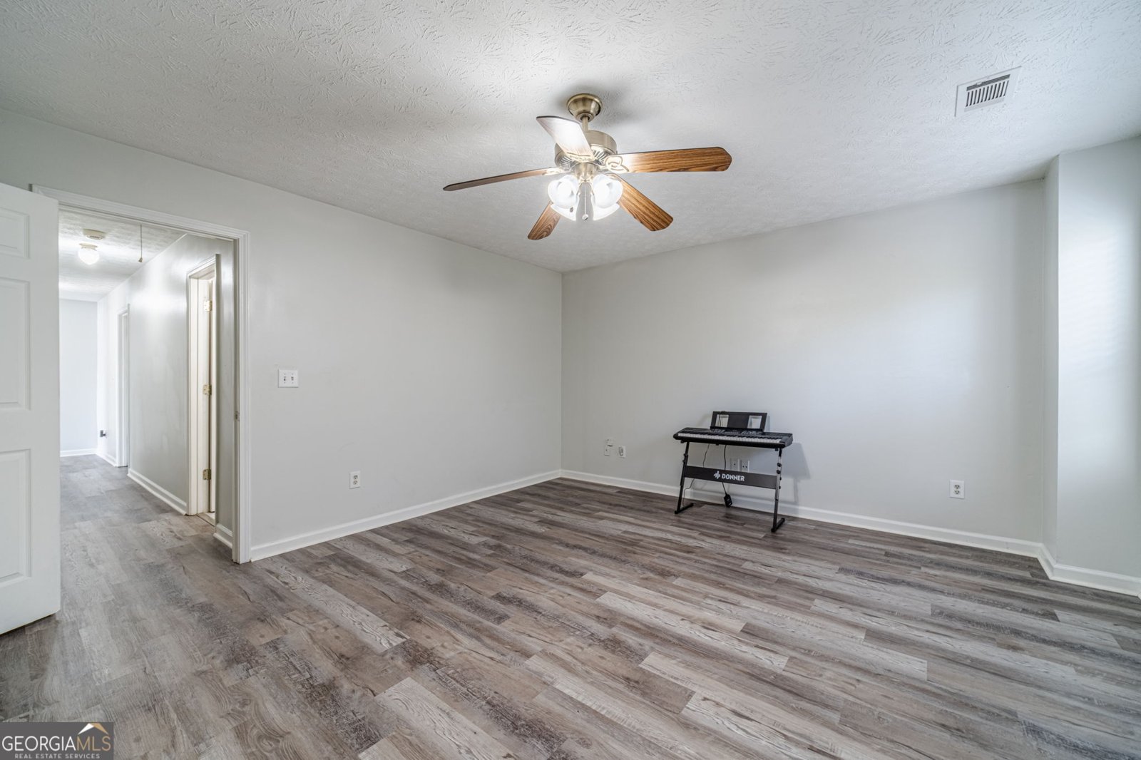 616 Simon Ive Drive Lawrenceville - 25