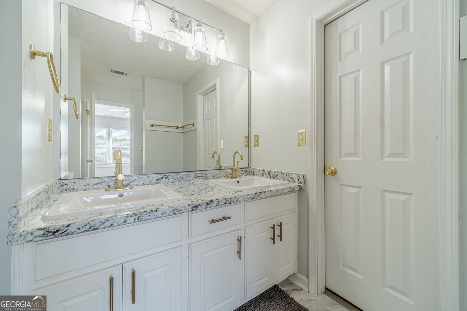 616 Simon Ive Drive Lawrenceville - 32