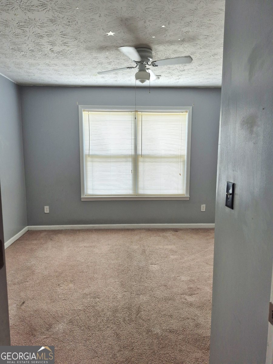 256 Oceanliner Drive Winder - 17