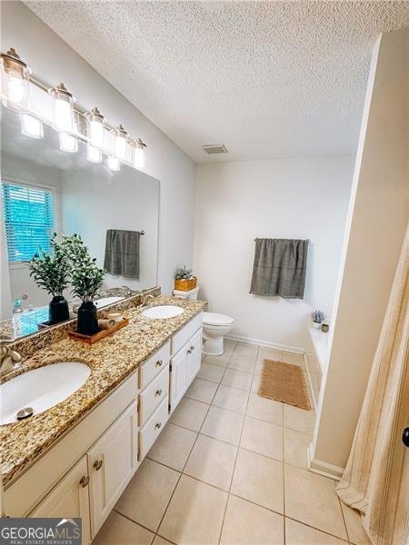 2085 HUNTINGTON HILL Trace Buford - 15