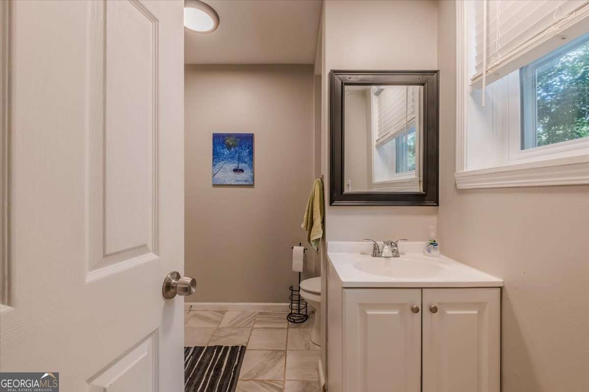 20 Mitchell Circle Rome - 11
