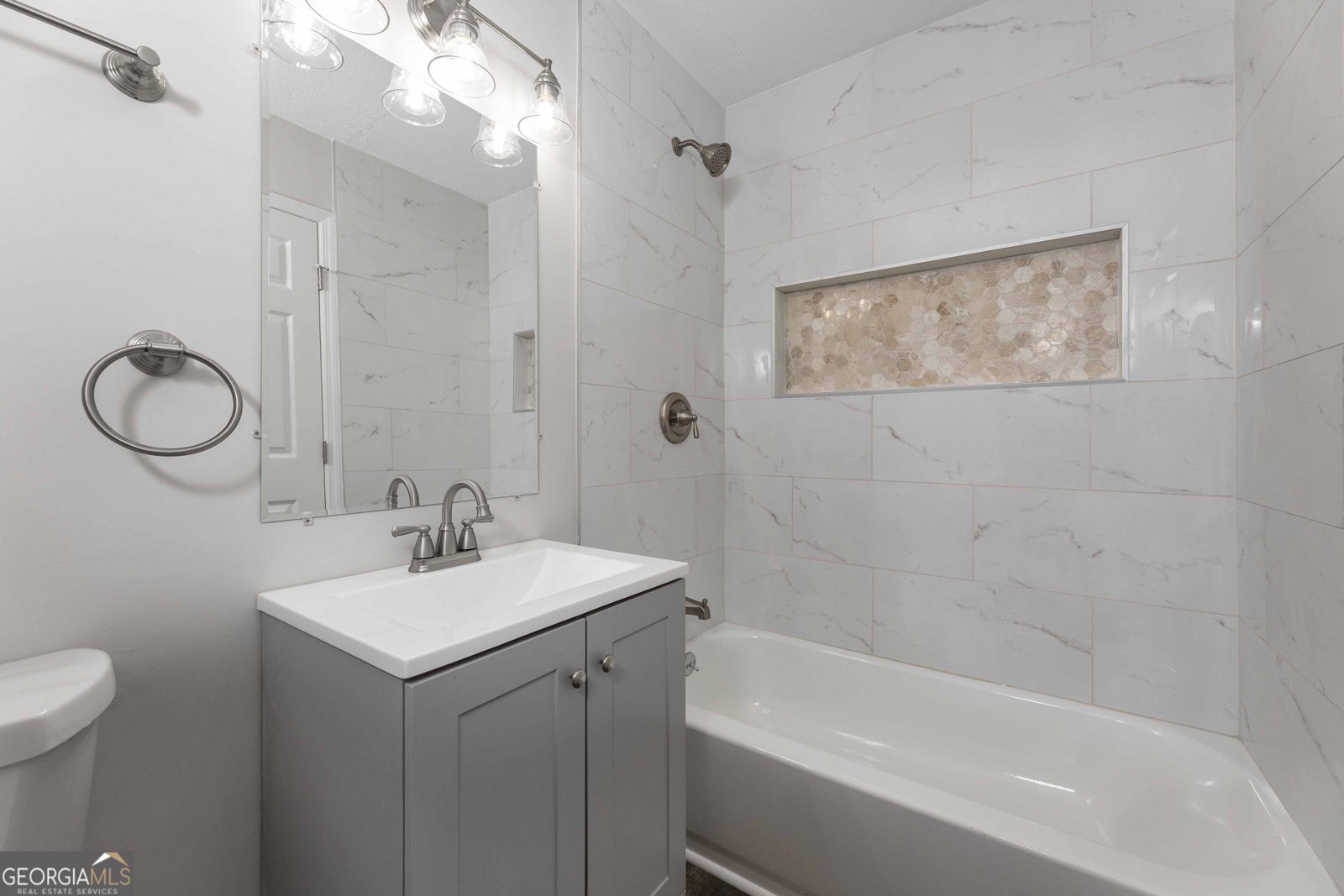 4785 Gardiner Drive Columbus - 17