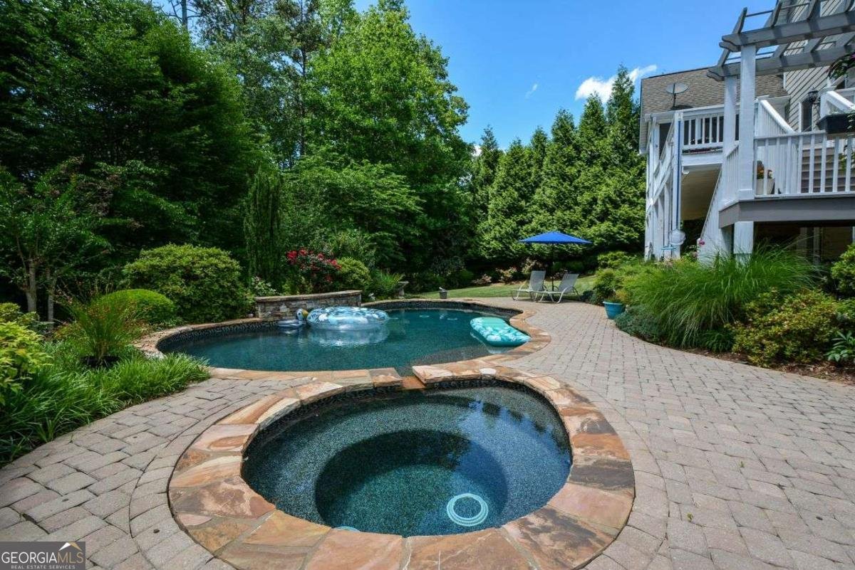 3740 DUCKCOVE Way Cumming - 31