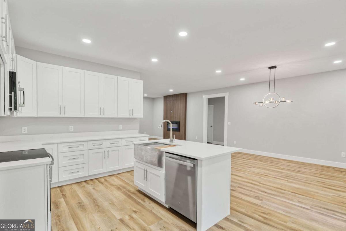 73 Valley Trail Acworth - 11