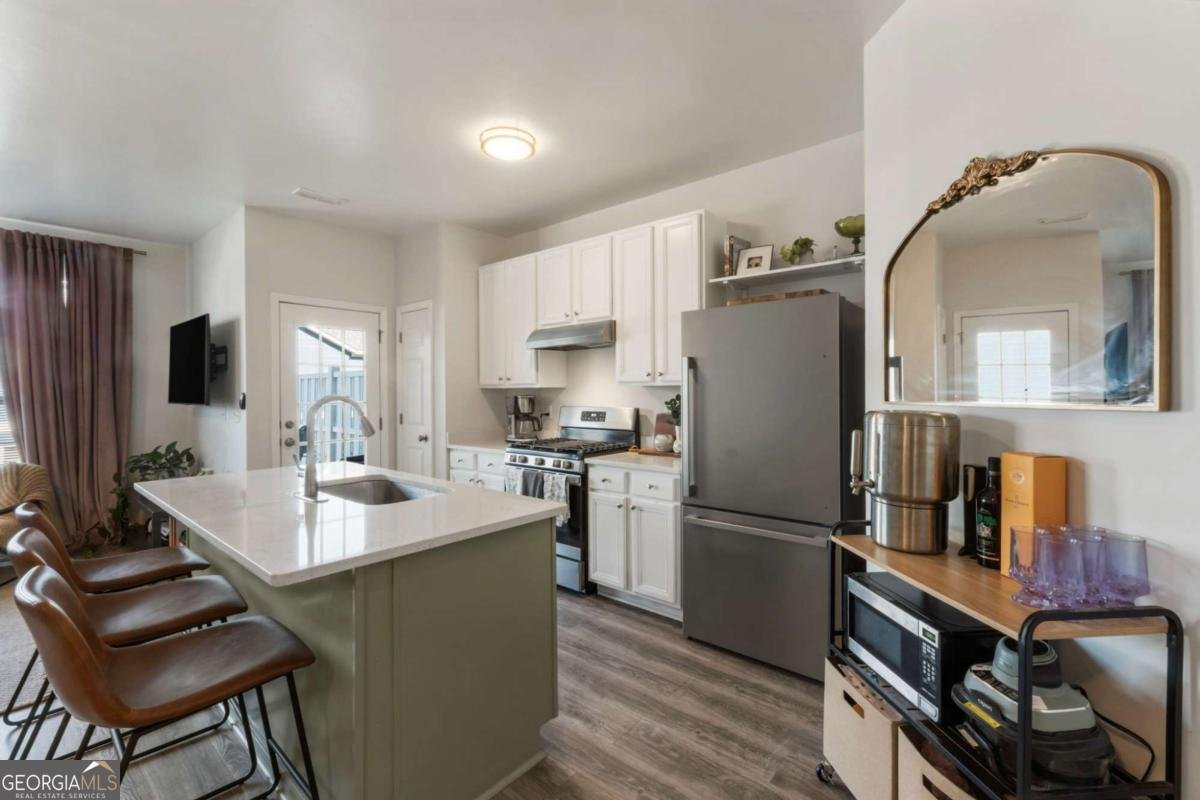 6461 Topside Avenue Flowery Branch - 28