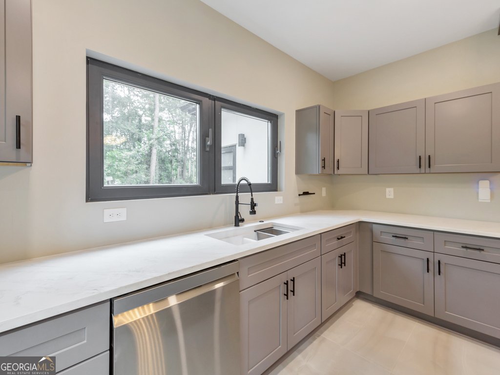 3722 Marlborough Drive Tucker - 4