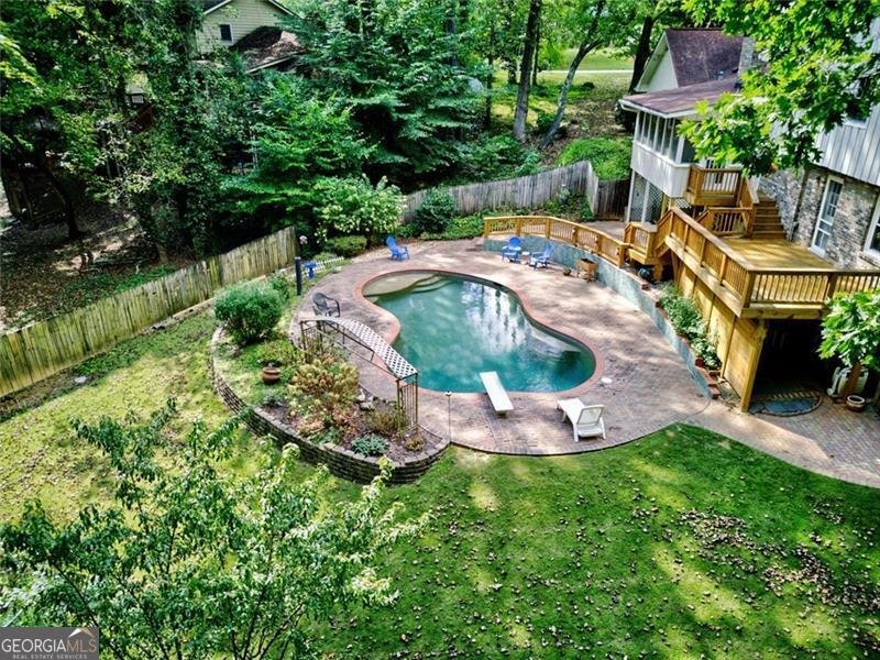 2659 Amberly Drive Dunwoody - 77