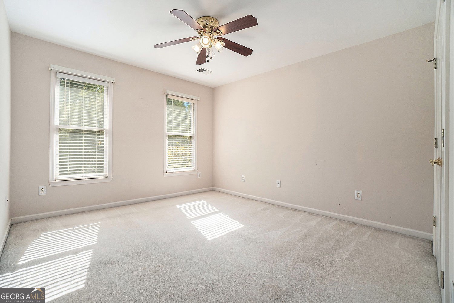 4291 Wellbrook Court Douglasville - 35