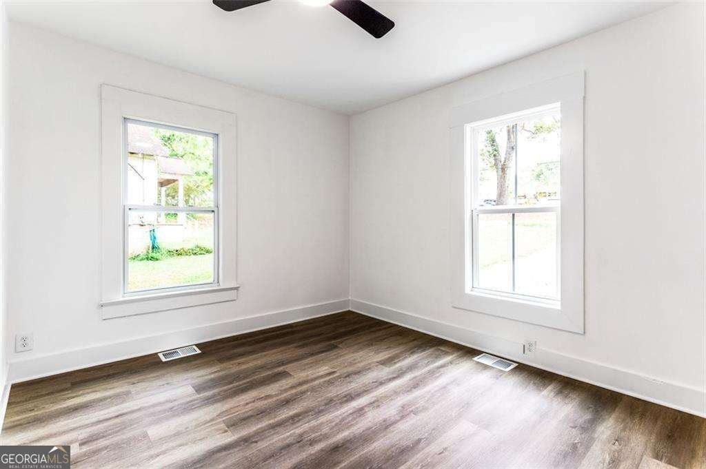 340 Lee Street Forest Park - 2