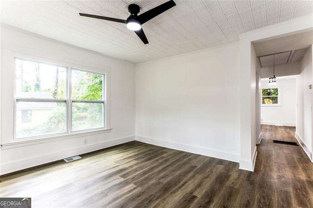 340 Lee Street Forest Park - 4