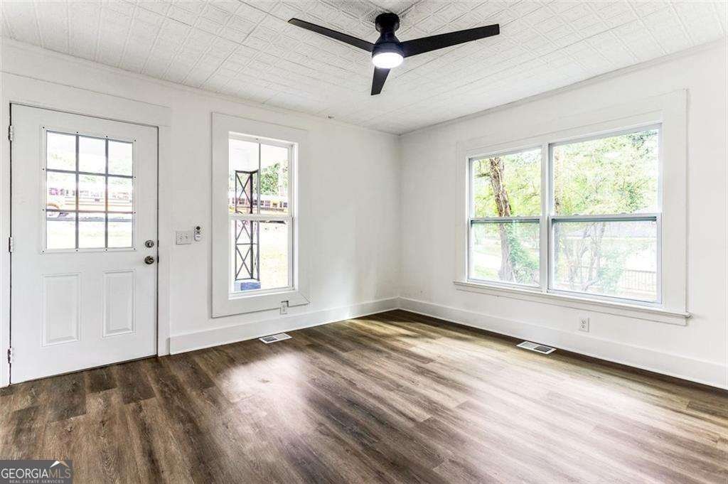 340 Lee Street Forest Park - 5