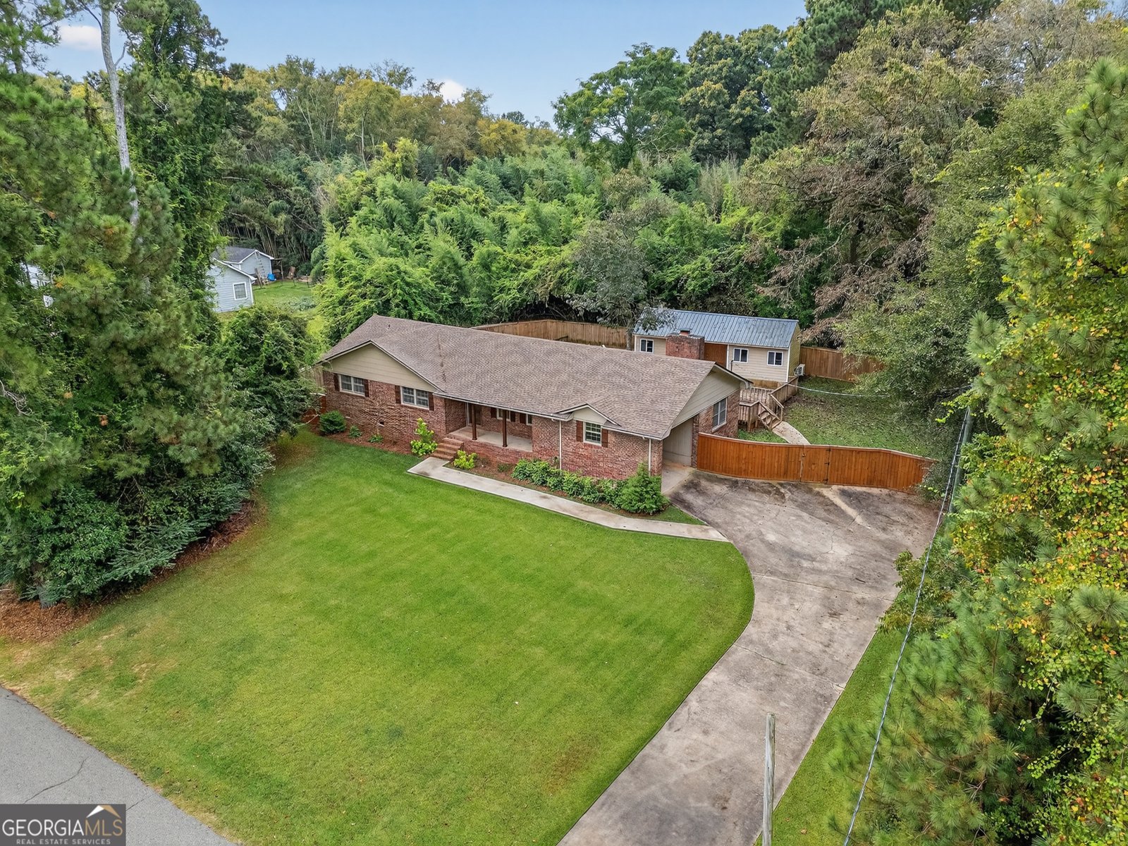 133 Woodhurst Drive Hartwell - 2