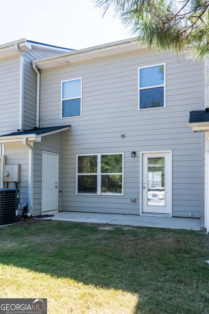 329 Ashigan Street Union City - 16