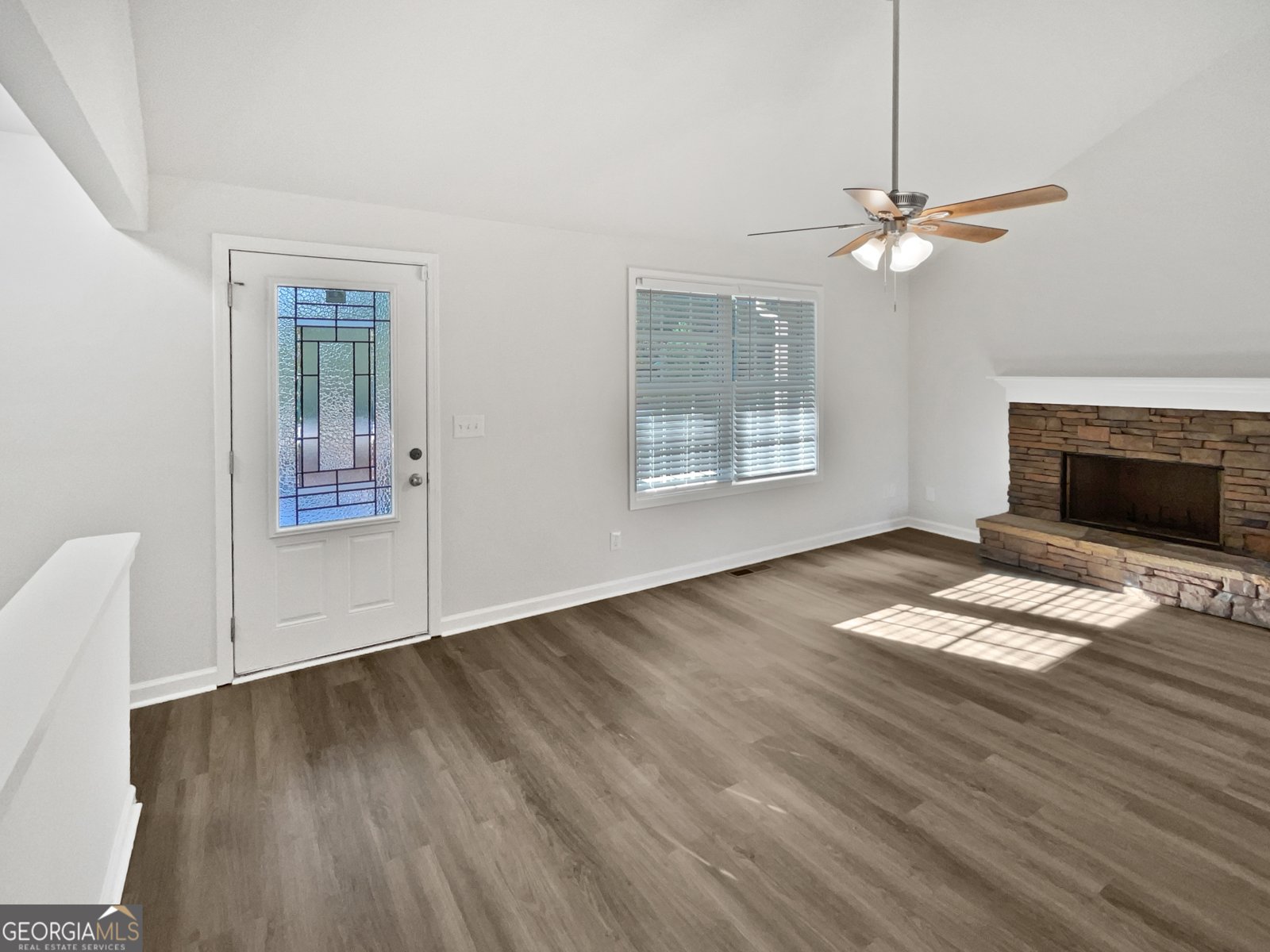 6105 Crystal Cove Trail Gainesville - 31