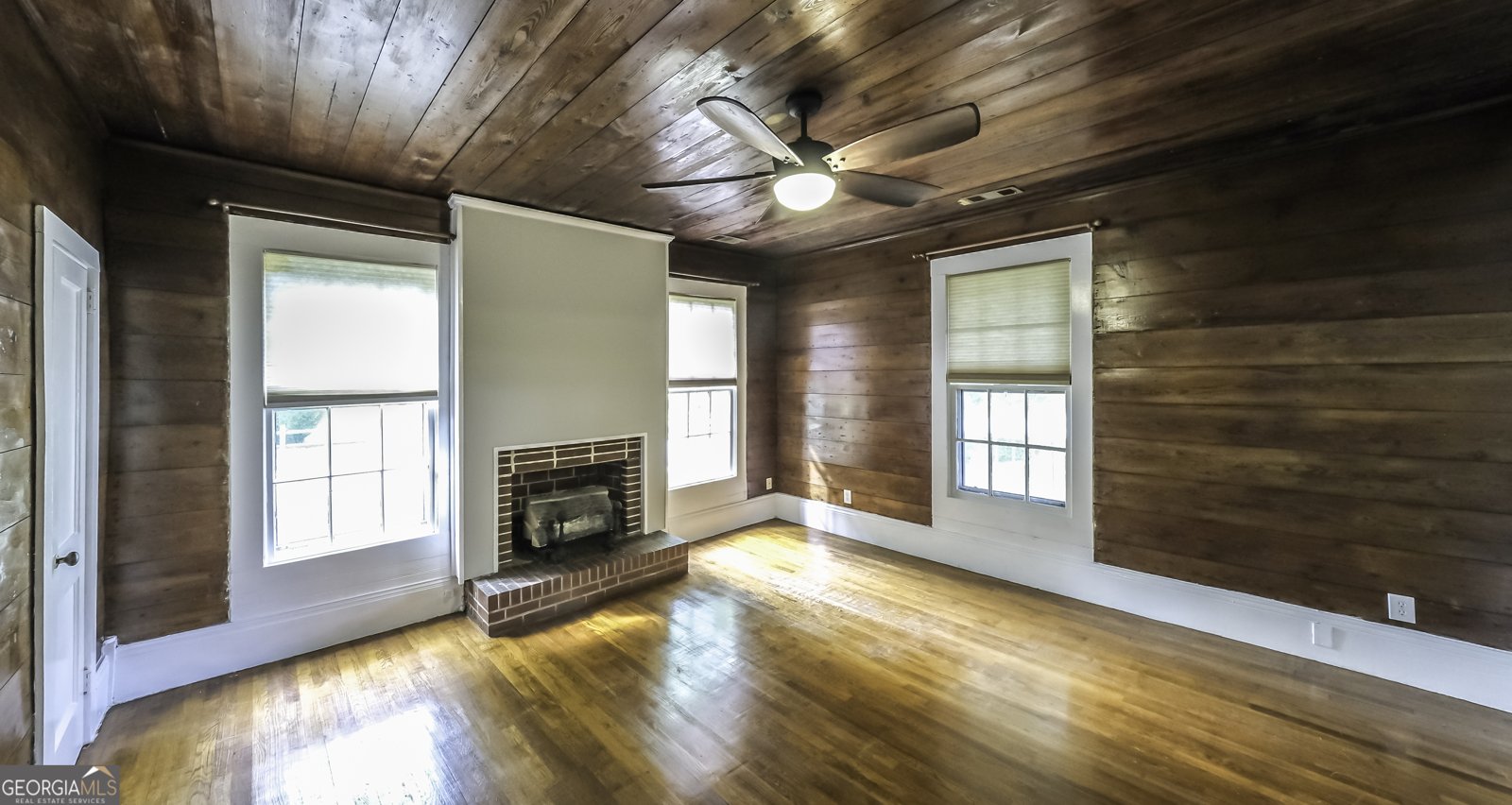 201 Stewart Street Carrollton - 19