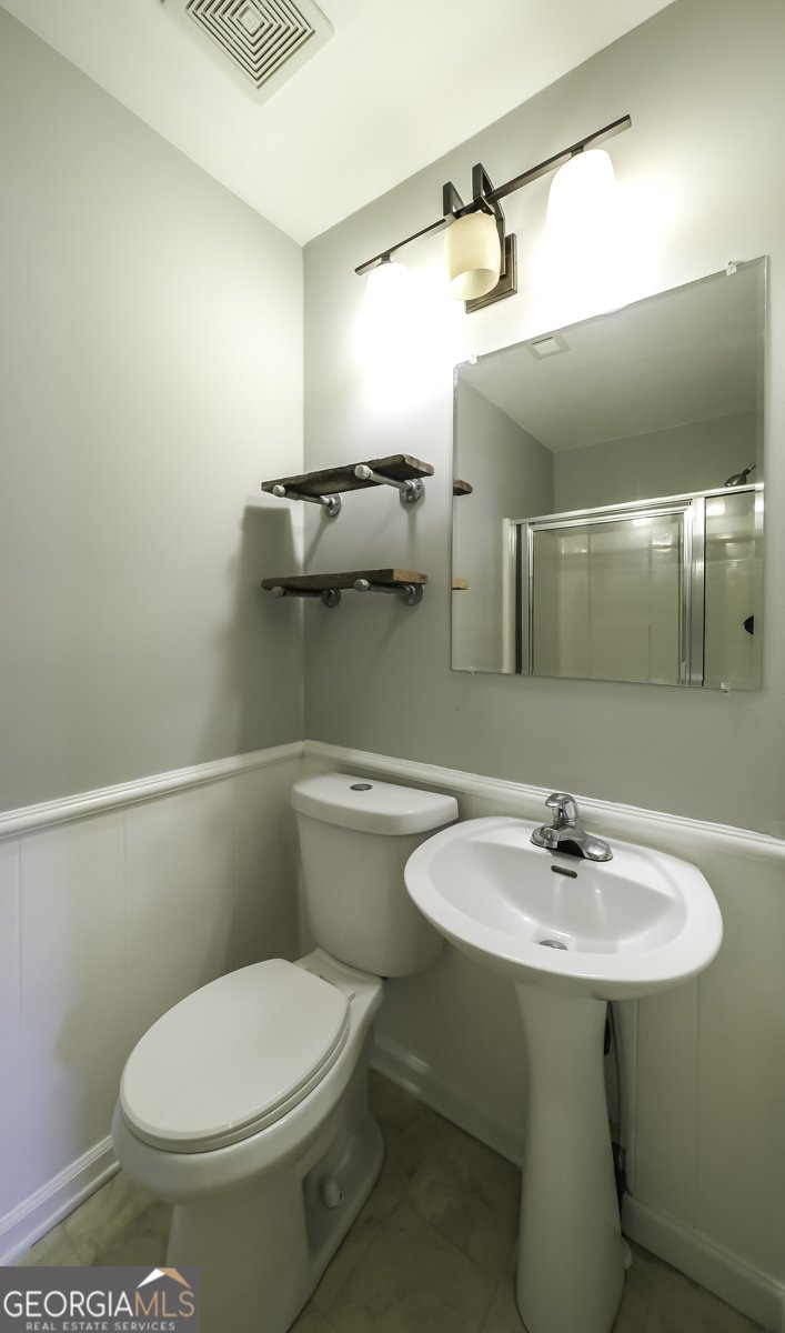 201 Stewart Street Carrollton - 34