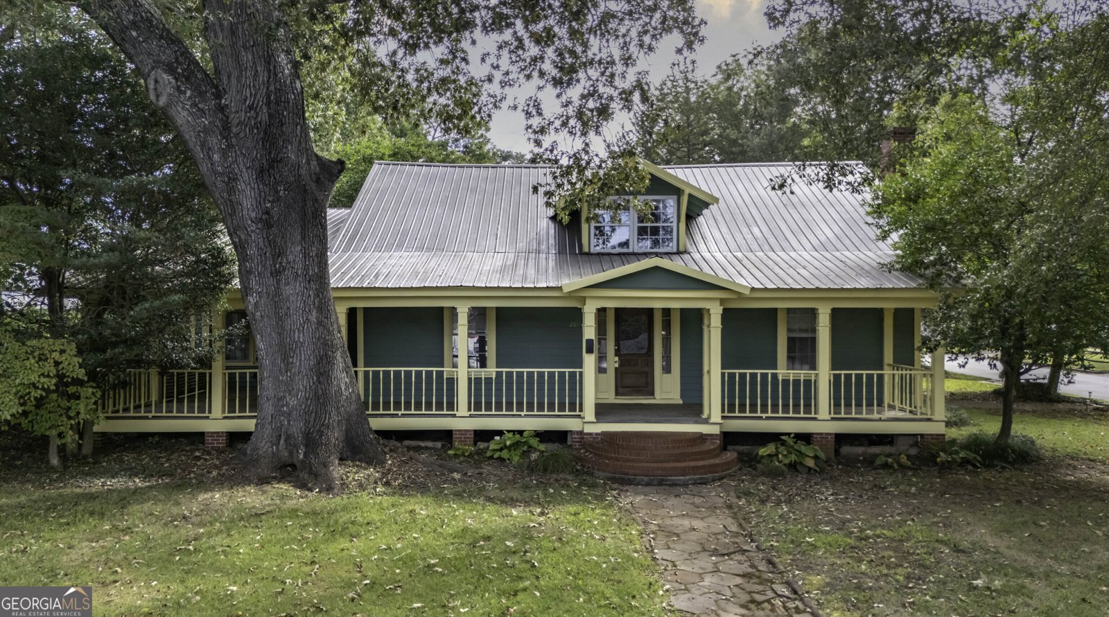 201 Stewart Street Carrollton - 5