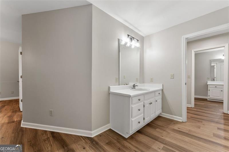 701 ELK COVE Court Kennesaw - 31