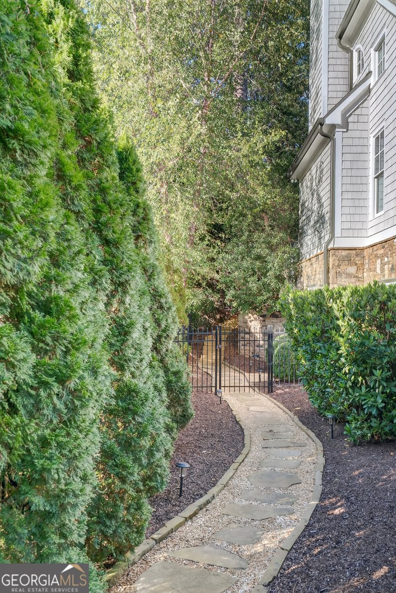 3100 Rhodenhaven Drive Atlanta - 53