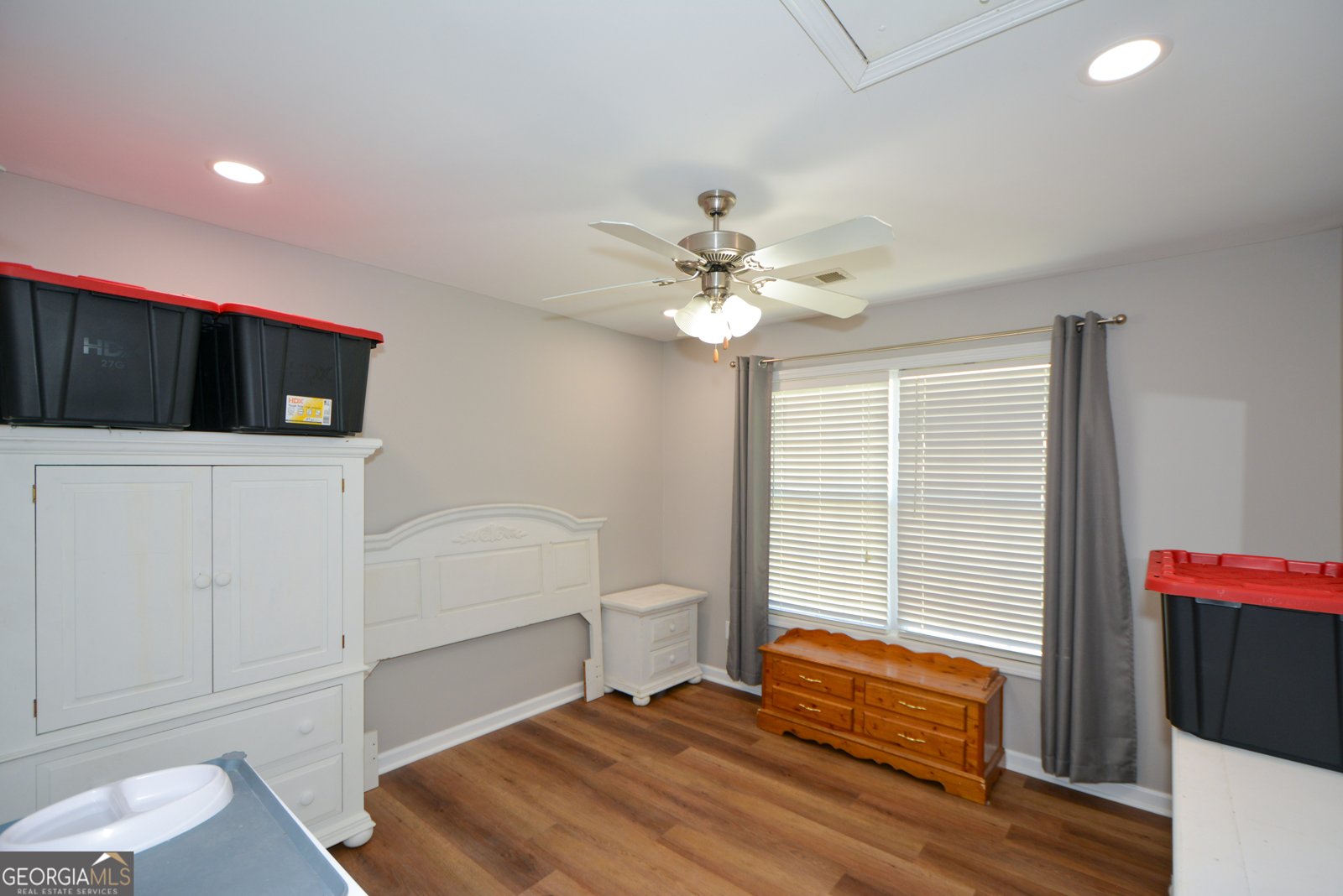 170 Sandstone Place Douglasville - 34