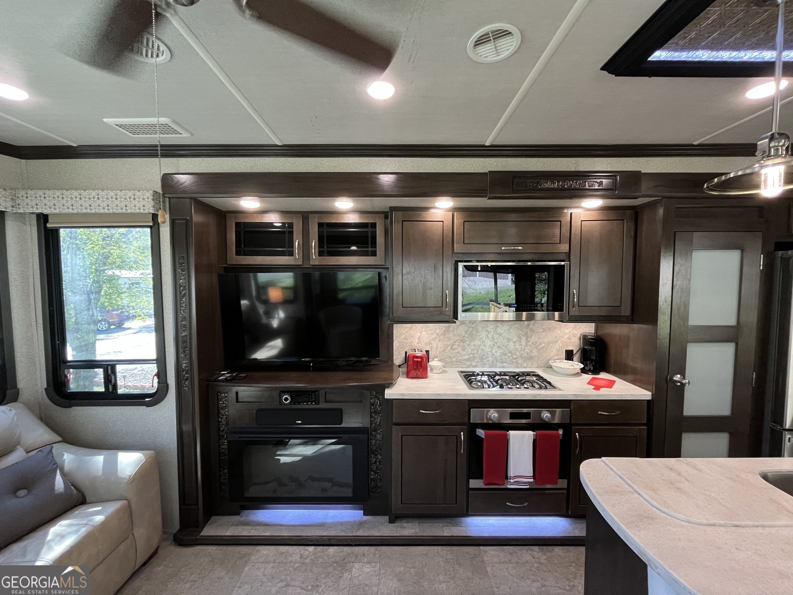 94 Bridge Loop Drive Cleveland - 3