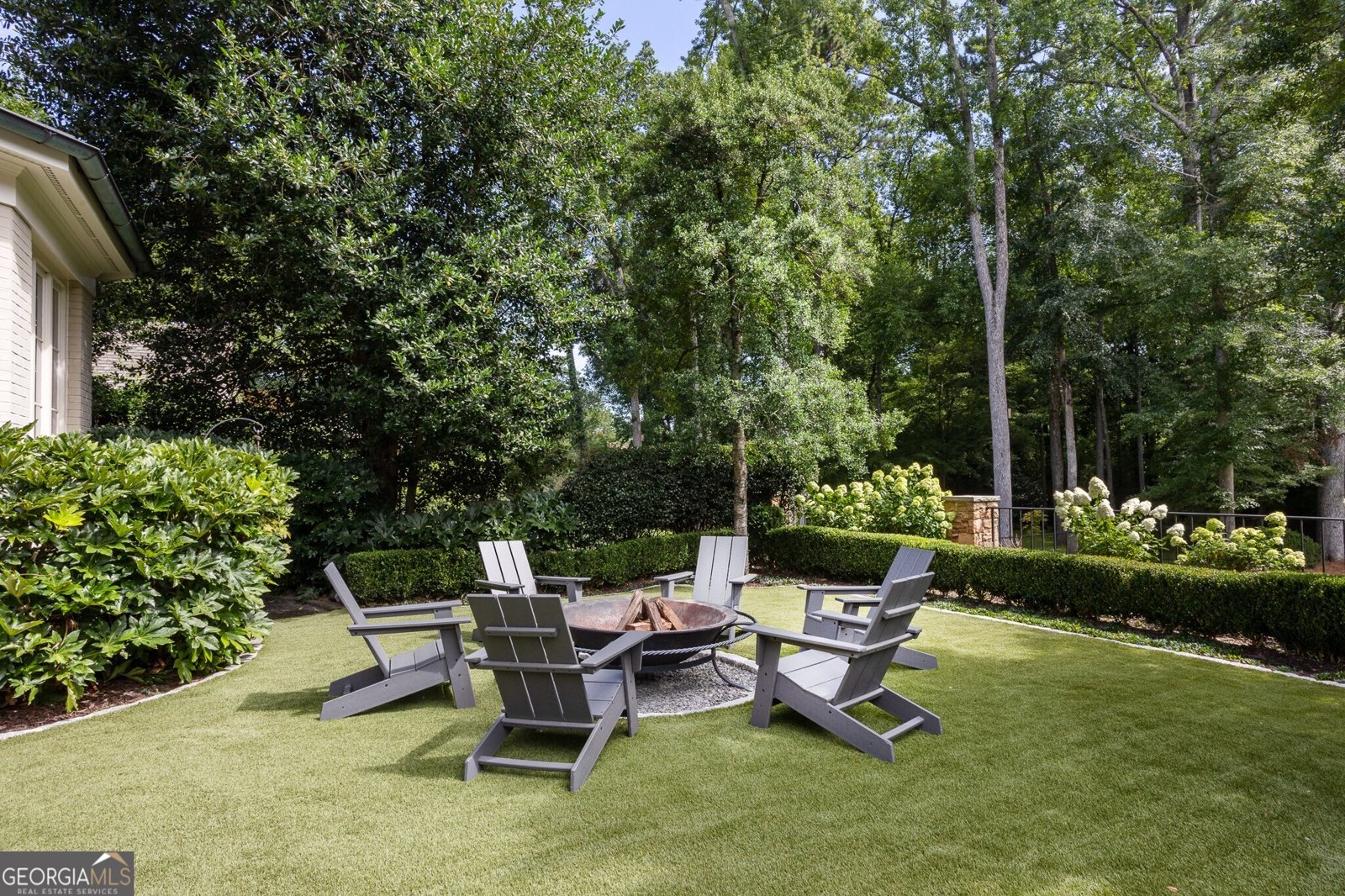 3741 Dumbarton Road Atlanta - 33
