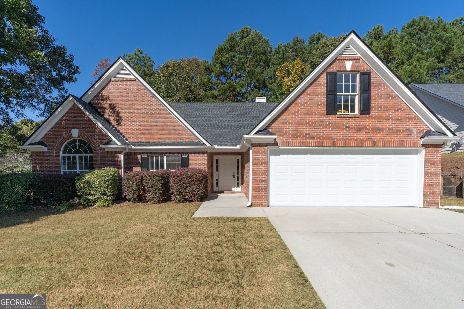 712 Towering Pine Trail Lawrenceville - 1