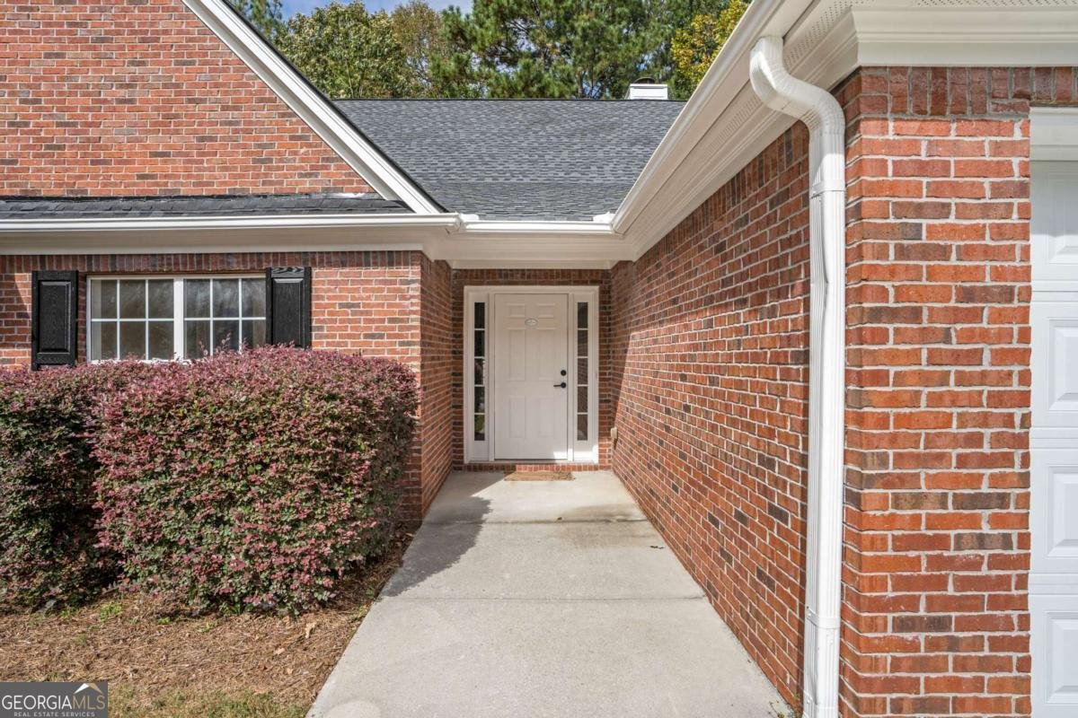 712 Towering Pine Trail Lawrenceville - 2