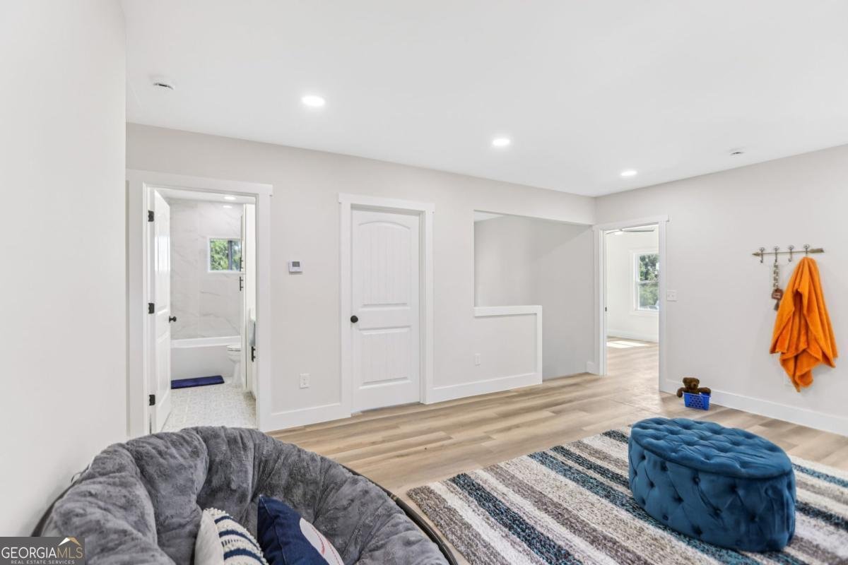 1400 Bouldercrest Road Atlanta - 27