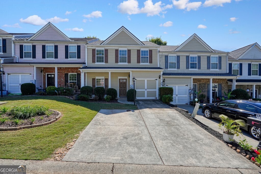 125 Spring Way Square Canton - 1