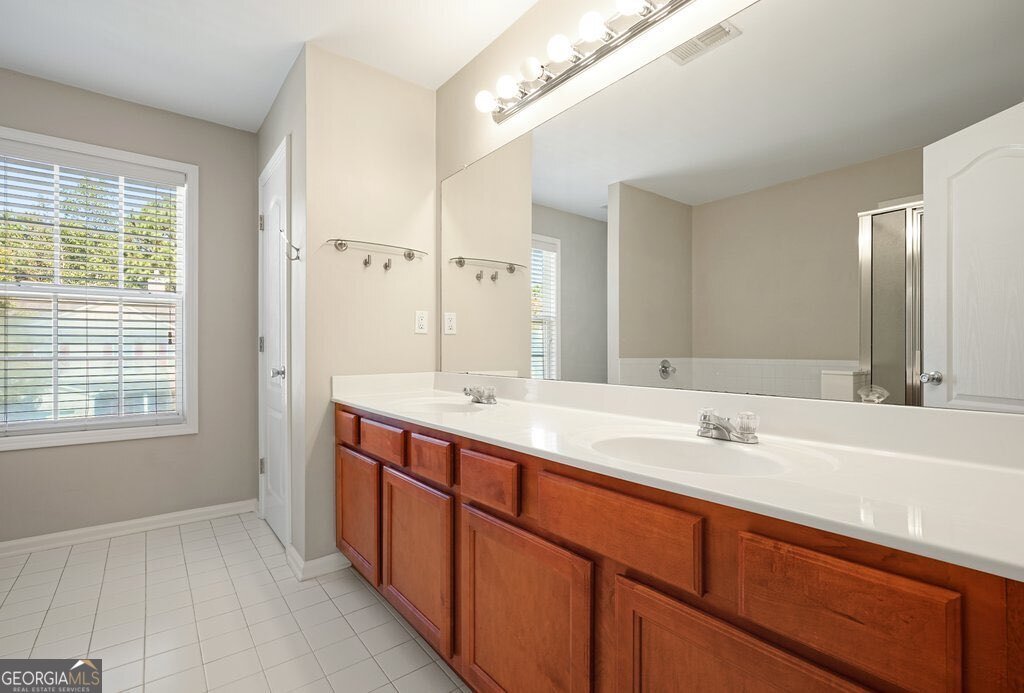 125 Spring Way Square Canton - 26
