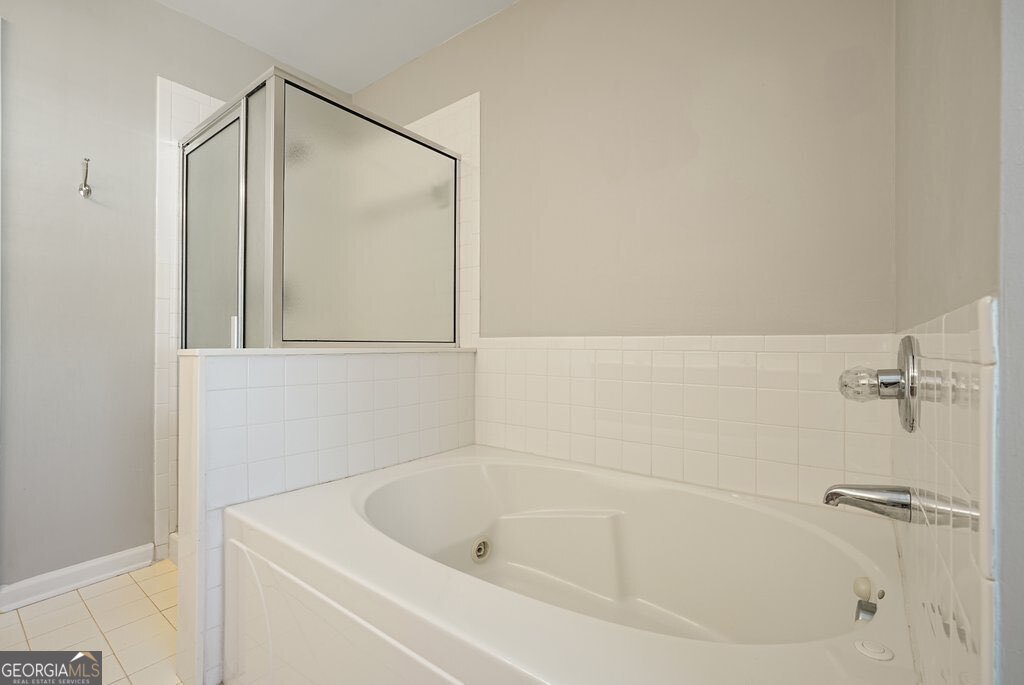 125 Spring Way Square Canton - 28