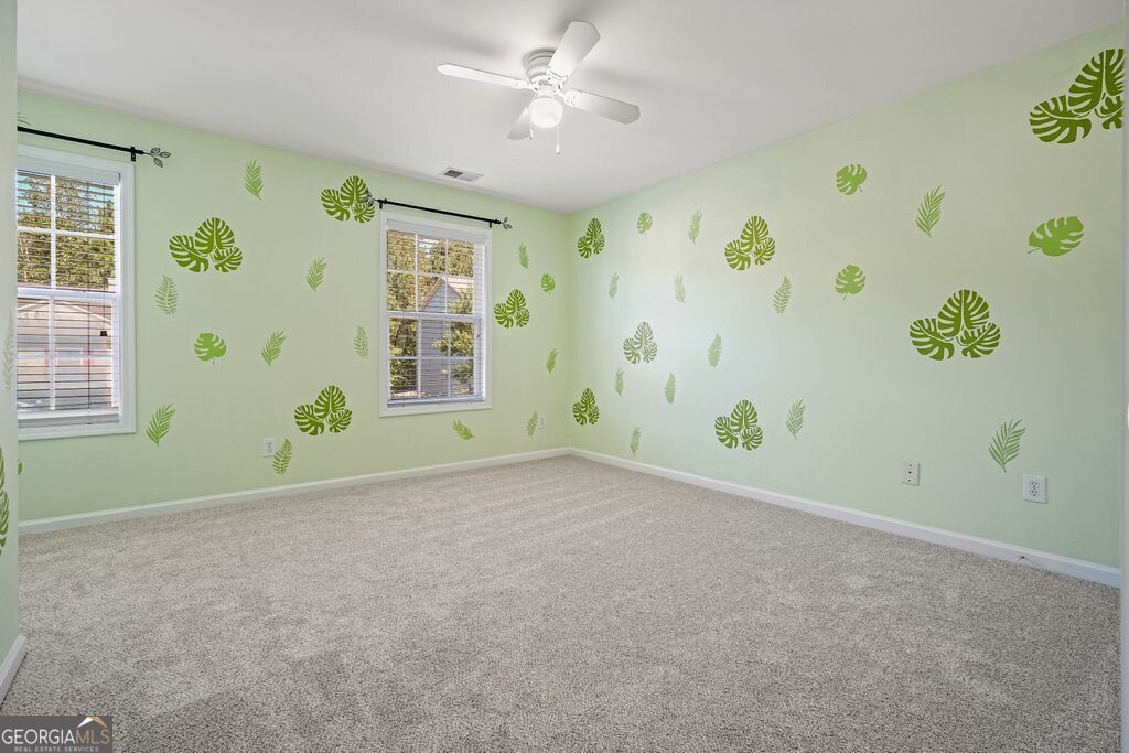 125 Spring Way Square Canton - 33