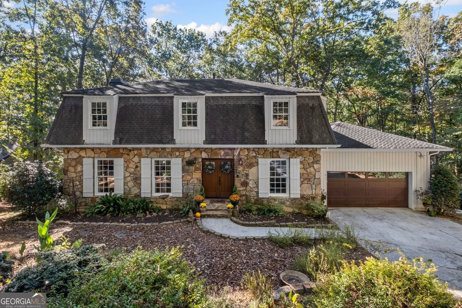 520 Niagara Circle Johns Creek - 1