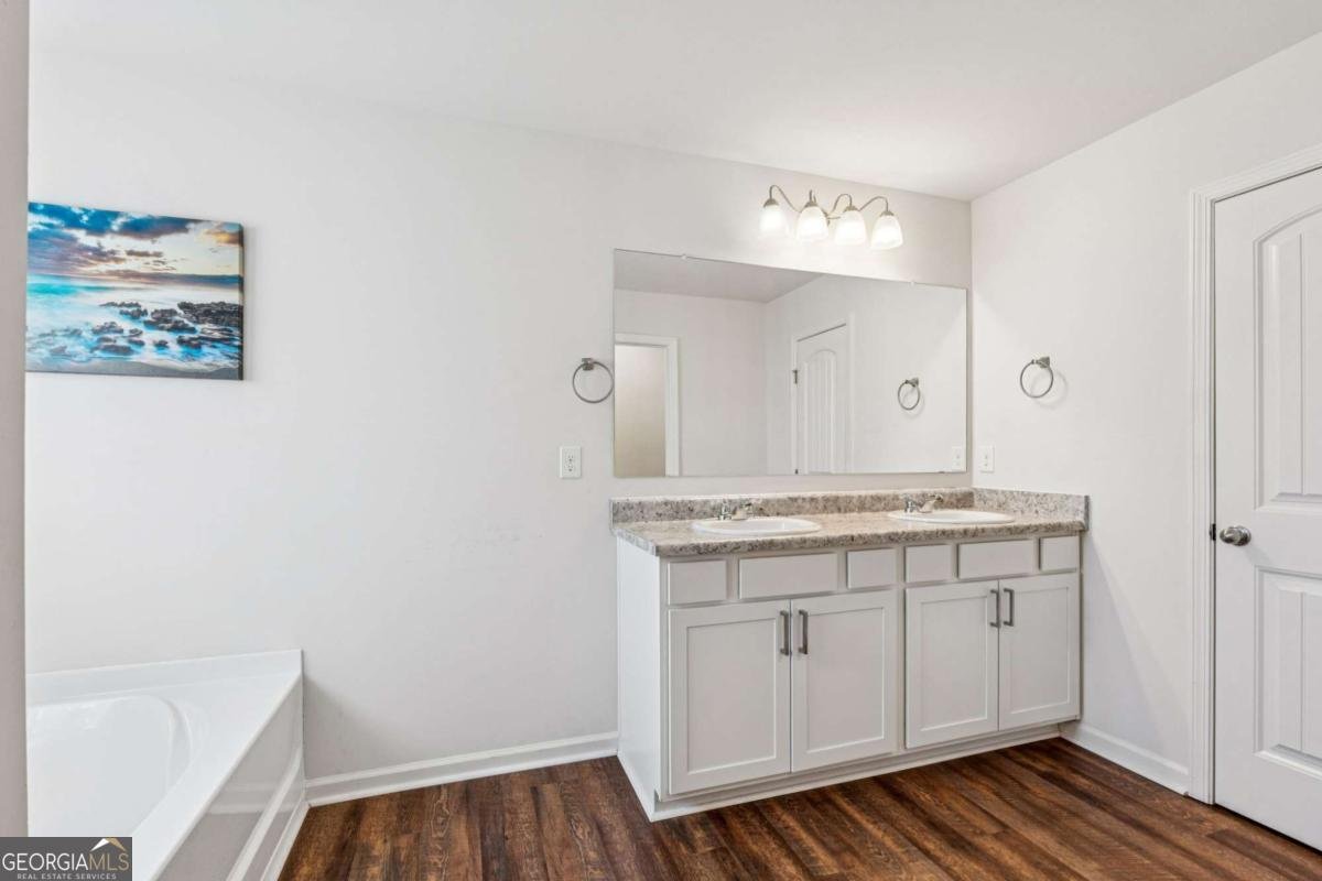 5535 Foxglove Way Oakwood - 11