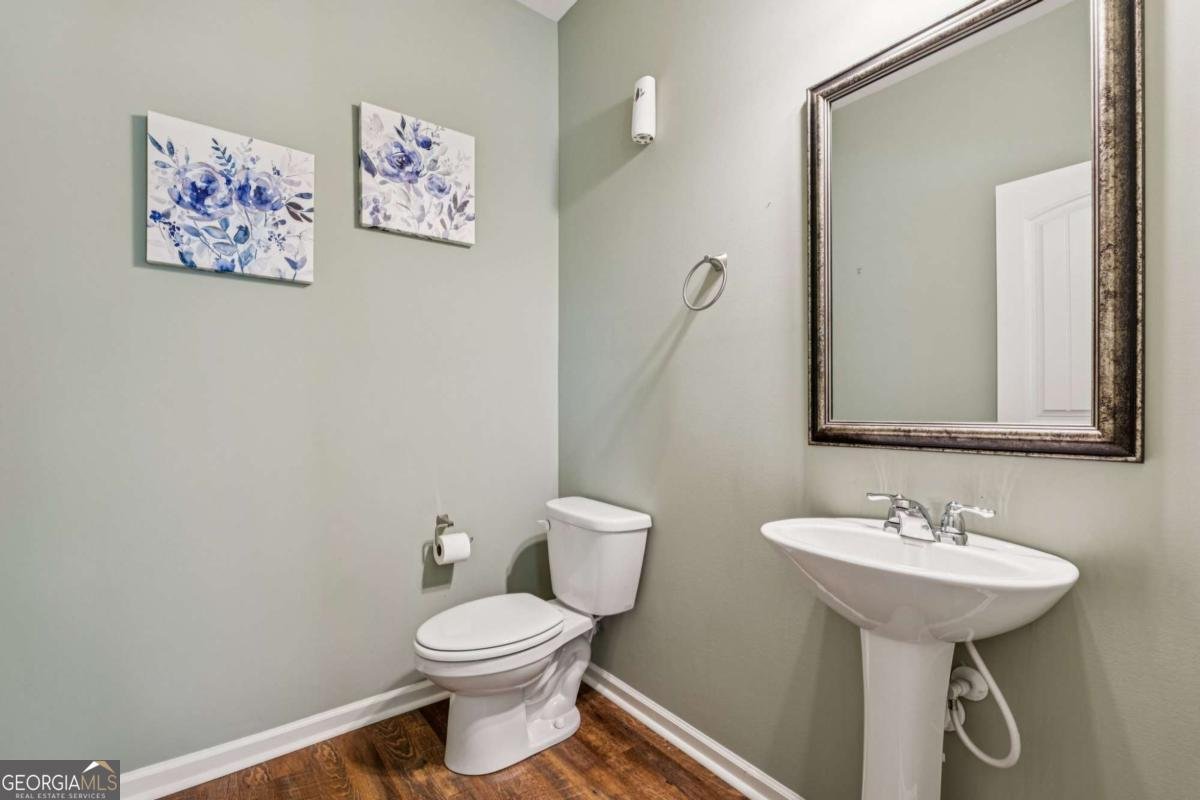 5535 Foxglove Way Oakwood - 3