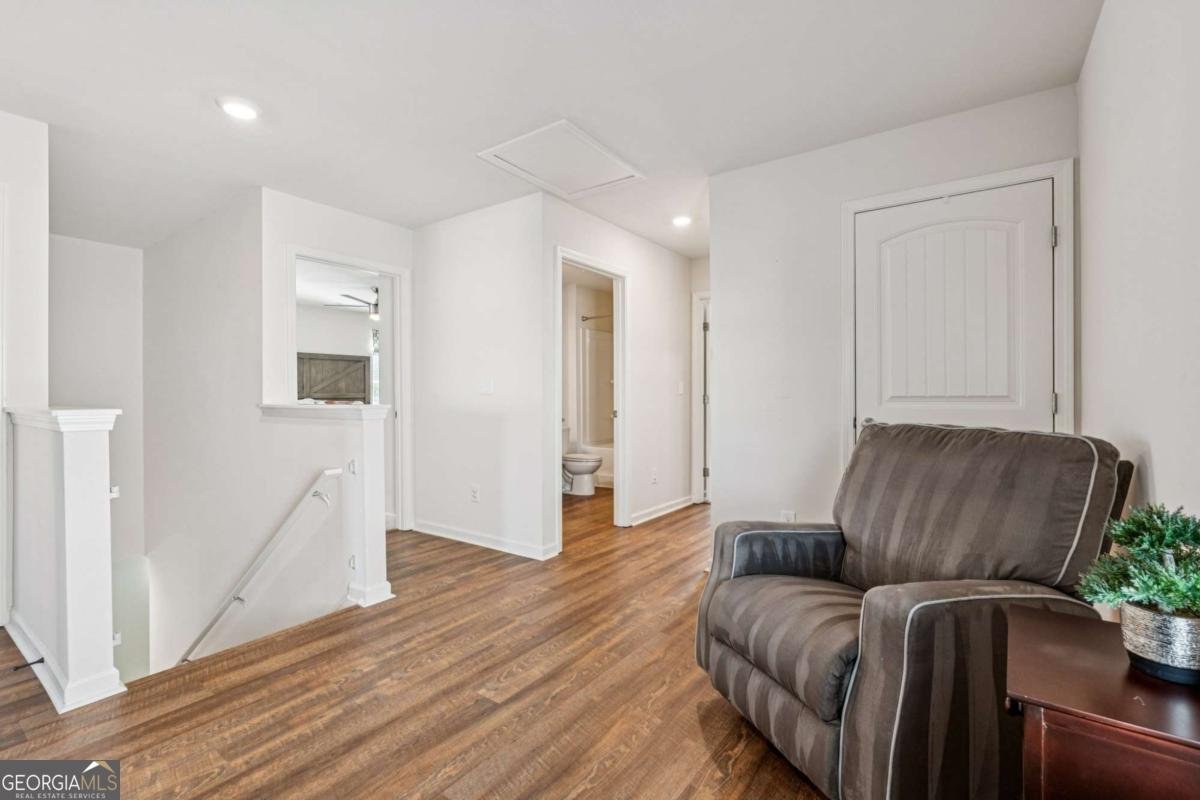 5535 Foxglove Way Oakwood - 4