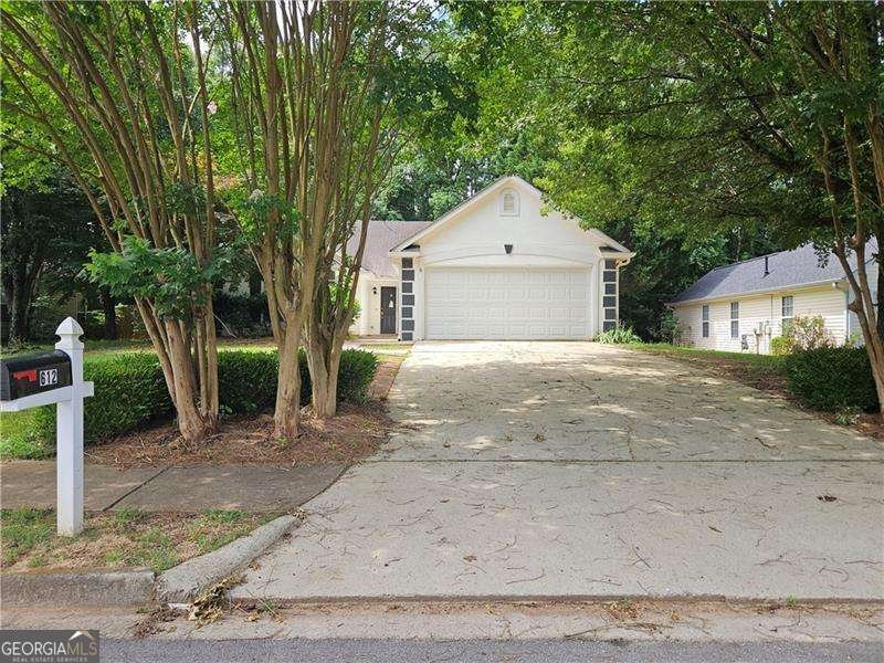 612 Waterford Lane Mcdonough - 1
