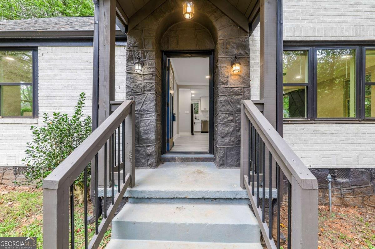 1767 Line Street Decatur - 19