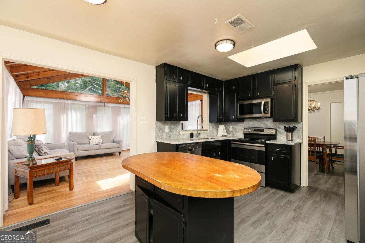 2431 Weatherford Court Marietta - 8